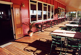 Mapleton Tavern - Rental Cars 3