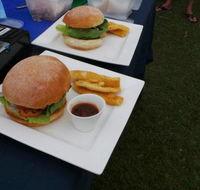 Bushland Beach Tavern - Rental Cars