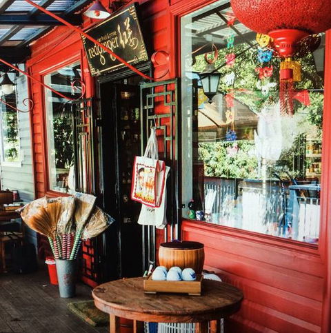 Red Ginger Asian Food & Home - Rental Cars 4
