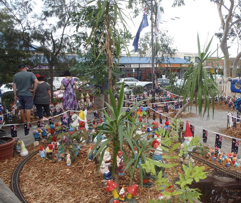 Australia Day With The Australian Gnome Convention Glenbrook - Rental Cars 0