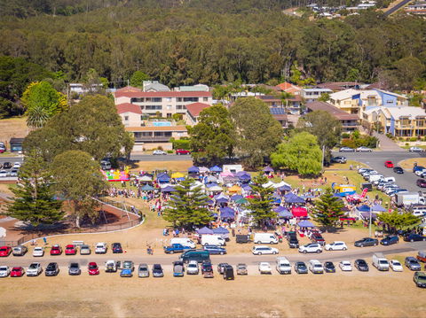 Batemans Bay Sunday Market - Rental Cars 1