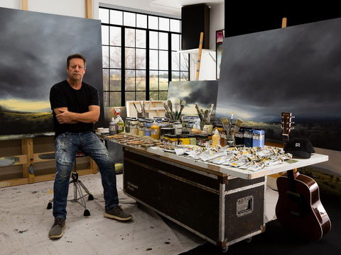 Peter Watts: A Moment In Time – In Paint - Rental Cars 0