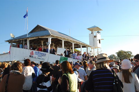 Talmoi Picnic Races - Rental Cars 0