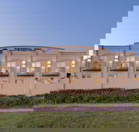 Best Western Crystal Inn - Rental Cars