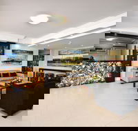 ULTIQA Beach Haven At Broadbeach - Rental Cars