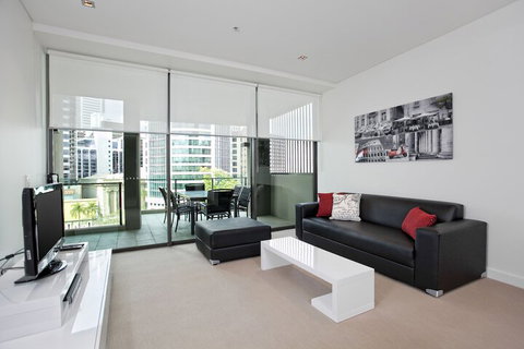 Quattro On Astor Apartments Brisbane By Restt - Rental Cars 5