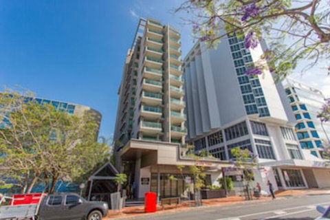 Quattro On Astor Apartments Brisbane By Restt - Rental Cars 0