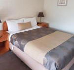 Econo Lodge Hacienda Motel Geelong - Rental Cars
