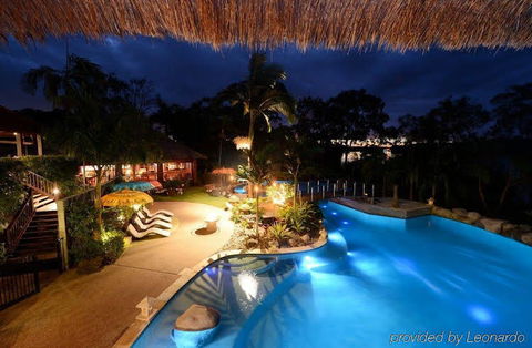 Makepeace Island - Rental Cars 2