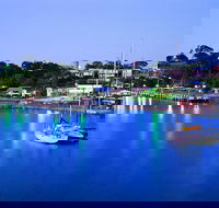 Gladstone City Central Apartment Hotel - Rental Cars