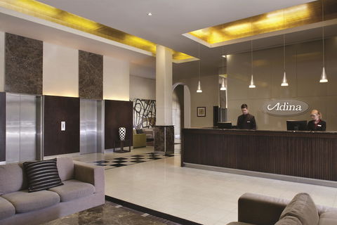 Adina Apartment Hotel Sydney Central - Rental Cars 4