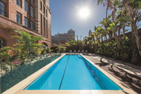 Adina Apartment Hotel Sydney Central - Rental Cars 2