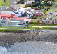 Stanley Village Waterfront Accommodation - Rental Cars