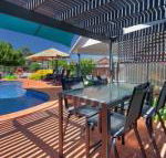 Blazing Stump Motel  Suites - Rental Cars