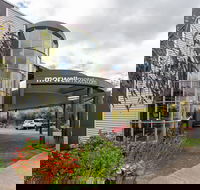 Morwell Motel - Rental Cars
