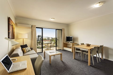 Aligned Corporate Residences Townsville - Rental Cars 6