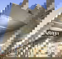 Quest Ivanhoe - Rental Cars