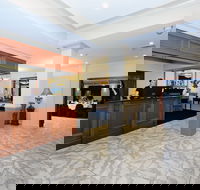 Rydges Armidale - Rental Cars