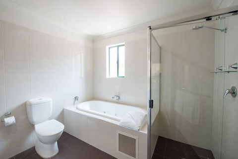 Clare Country Club - Rental Cars 6