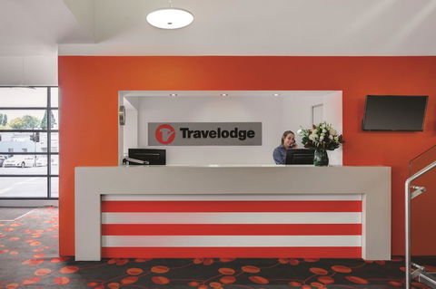 Travelodge Hotel Hobart - Rental Cars 1