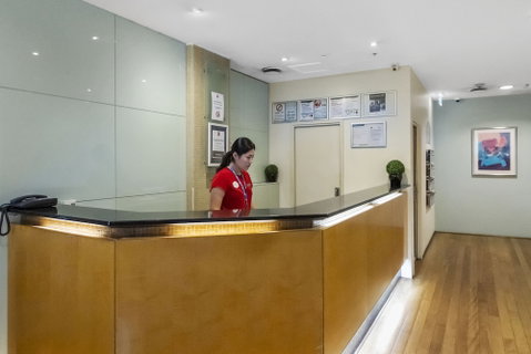 YEHS Hotel Melbourne CBD - Rental Cars 2
