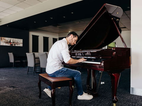 Best Western Hobart - Rental Cars 0