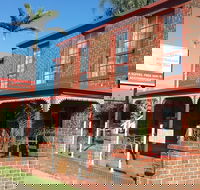 Early Australian Motor Inn - Rental Cars