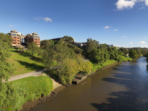 Amora Hotel Riverwalk Melbourne - Rental Cars 0
