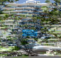 Mantra Mooloolaba Beach - Rental Cars
