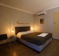 Motel Maroondah - Rental Cars