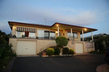 Kadina Bed & Breakfast - Rental Cars 1