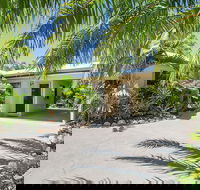 Kewarra Beach Retreat 1 - Rental Cars