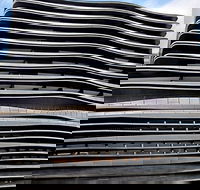 Corporate Keys Lilli Apartments - Rental Cars