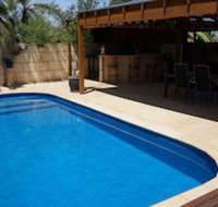 Ocean Reef Homestay - Rental Cars
