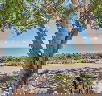 Seascape Luxury Beachfront Holiday House - Rental Cars