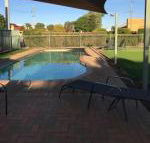 The Kidman Wayside Inn - Rental Cars