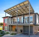 RiverSea Goolwa Beachhouse WiFi Pet Friendly - Rental Cars