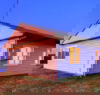 Arthur River Spa Cottage - Rental Cars