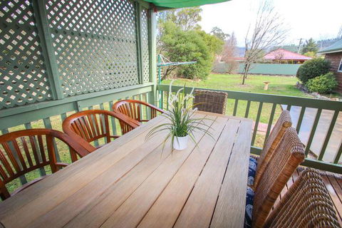 Halinka Lodge - Rental Cars 0