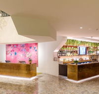 Eatons Hill Hotel - Rental Cars