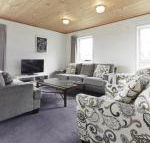 Moose 9 - Rental Cars