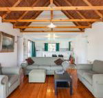 A River Bed Cottage - Rental Cars