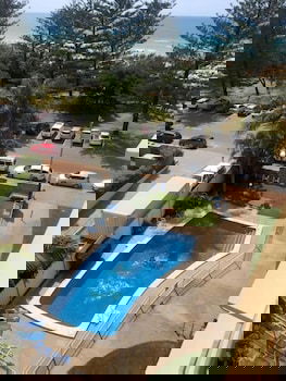 Oceania Beachside Holiday Apartments - Rental Cars 4