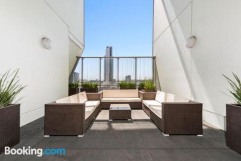 Habitat Complex - Rental Cars 3