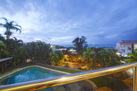 Airlie Harbour 3 Bedroom Apartment - Rental Cars 6