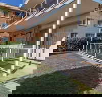 Castaways Unit 1 17 Shoal Bay Road - Rental Cars