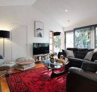 Ahimsa Hepburn - Rental Cars