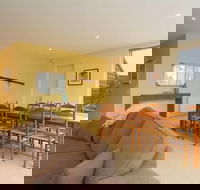 Mark II 2 West - Rental Cars