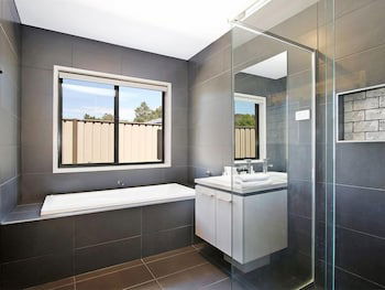 Alpine Knights Stylish Luxury - Rental Cars 6