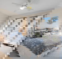 Wanda Beach Unit 2 / 197 Soldiers Point Road - Rental Cars
